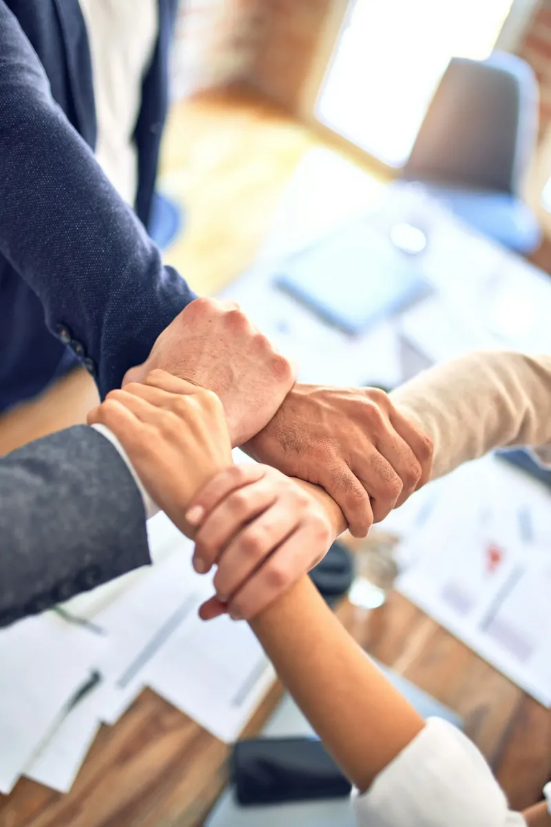 Equipe de liderança em reunião de trabalho